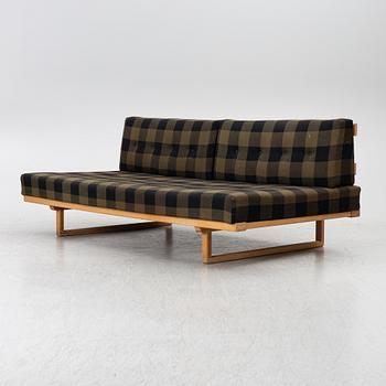 Børge Mogensen, Daybed, model 4312, Frederica Stolefabrik, Denmark, second half of the 20th century.