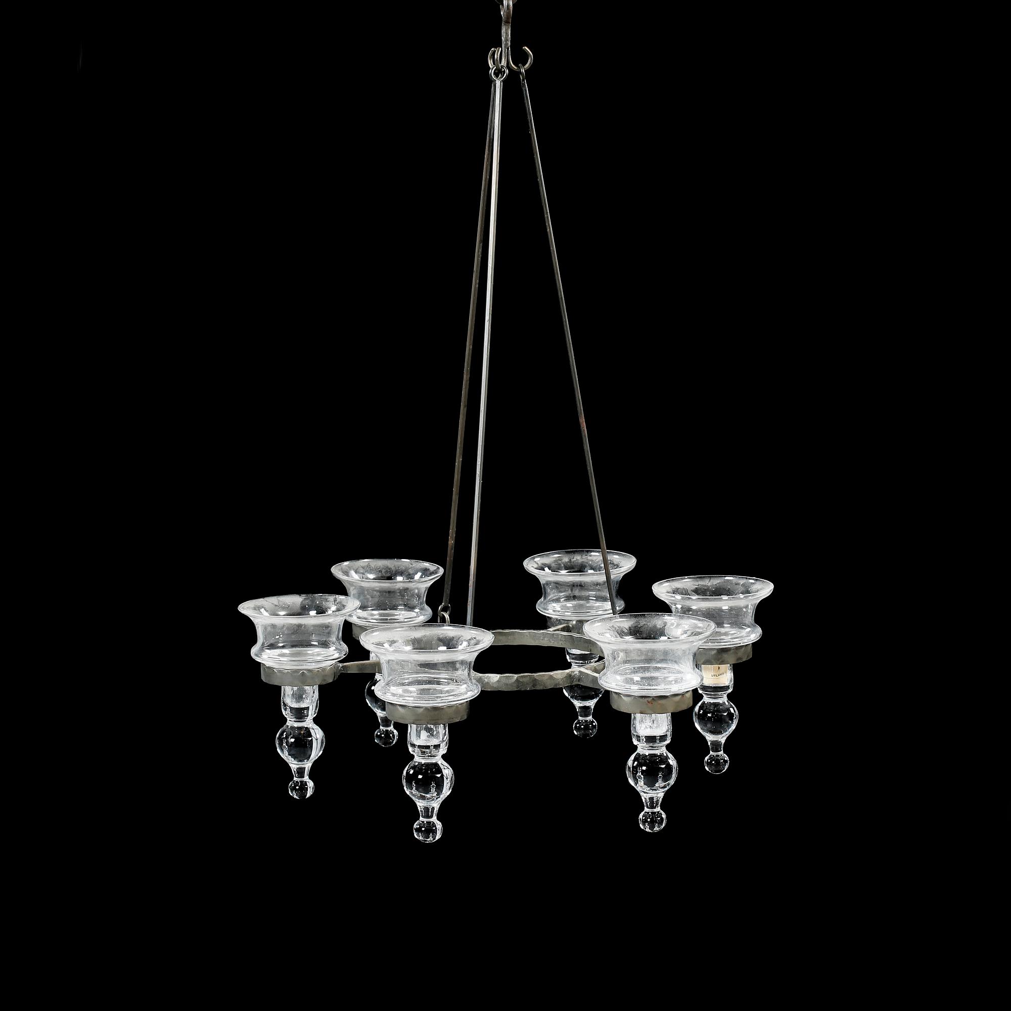 TAKKRONA, Boda glasbruk, 1900-talets andra hälft, total höjd 105 cm.