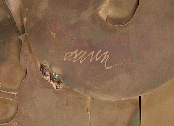 Arman (Armand Pierre Fernandez), Saxophones.