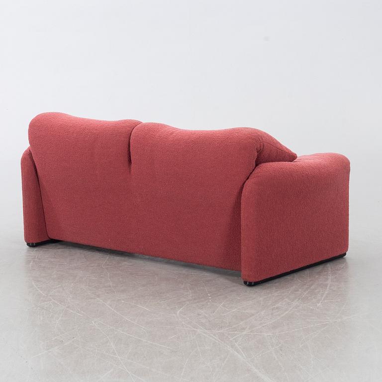 VICO MAGISTRETTI, Soffa "Maralunga" Cassina, Italien, 1900-talets andra hälft.