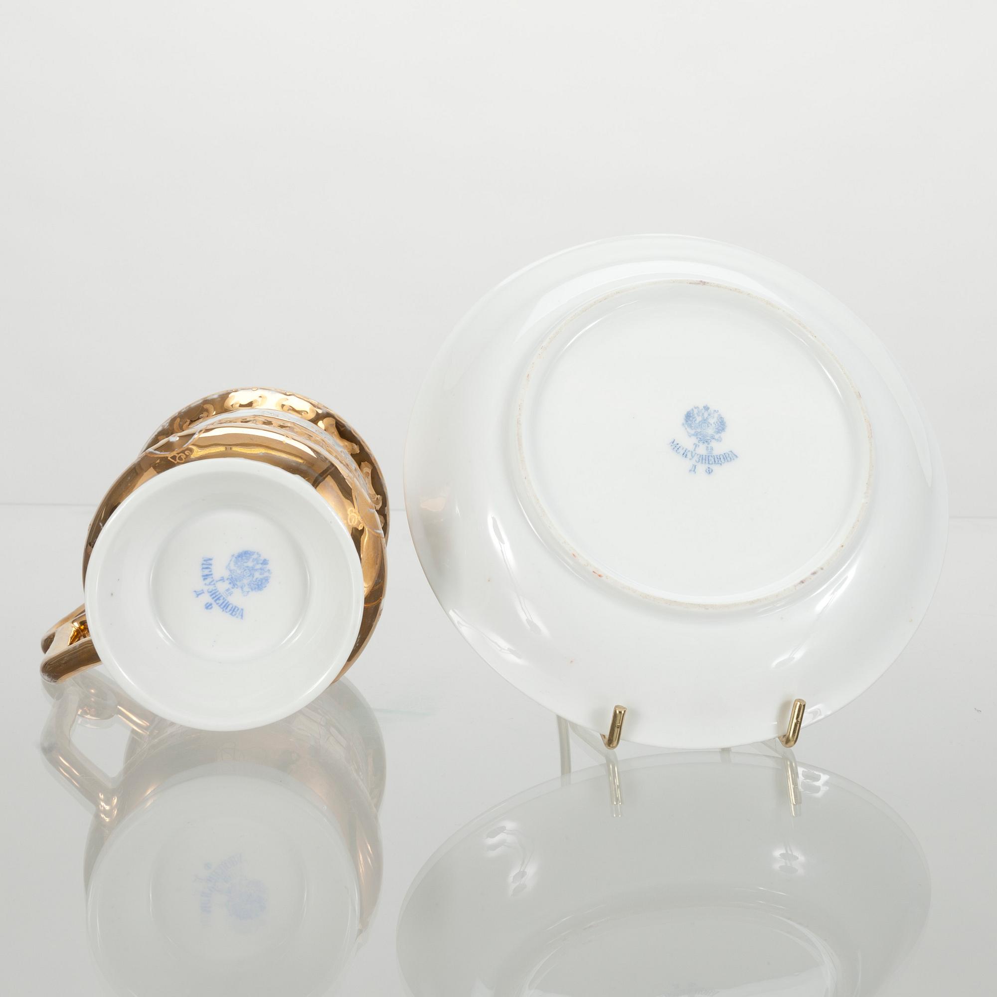 CHOKLADKOPP, porslin, Kuznetsov Dmitrov fabriken 1891-1917, Ryssland.