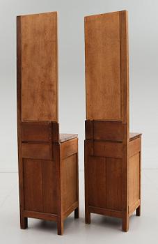 SÄNGBORD, 1 par, 1900-talets första hälft.