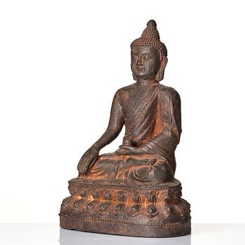 Buddha, järn. Mingdynastin (1368-1644).