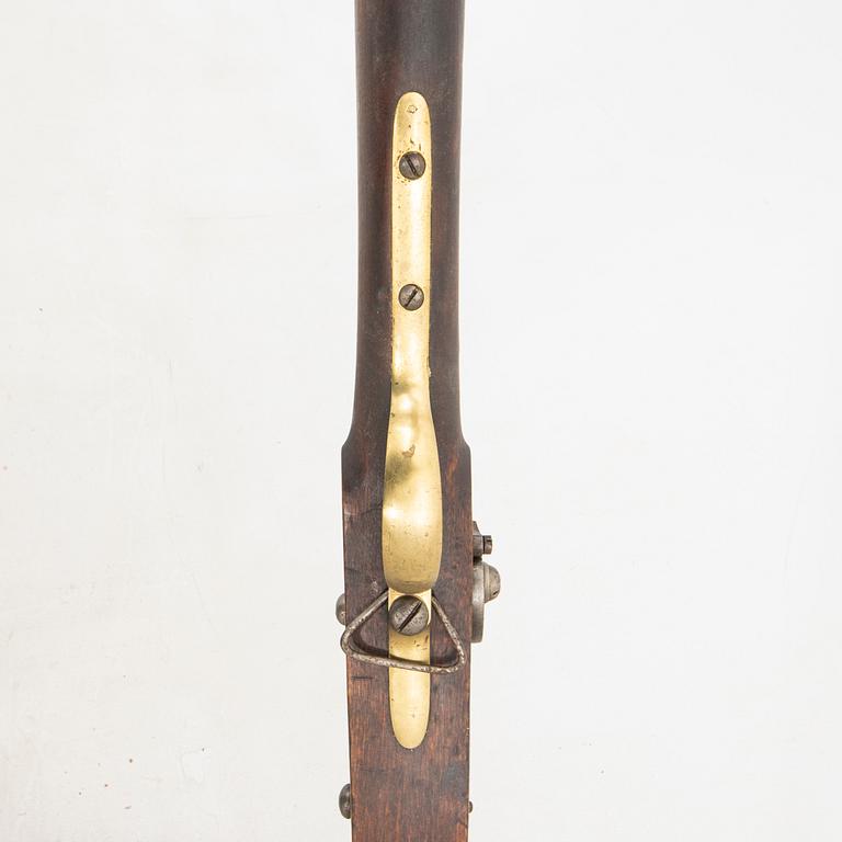 A Swedish percussion gun 1815-45 pattern.