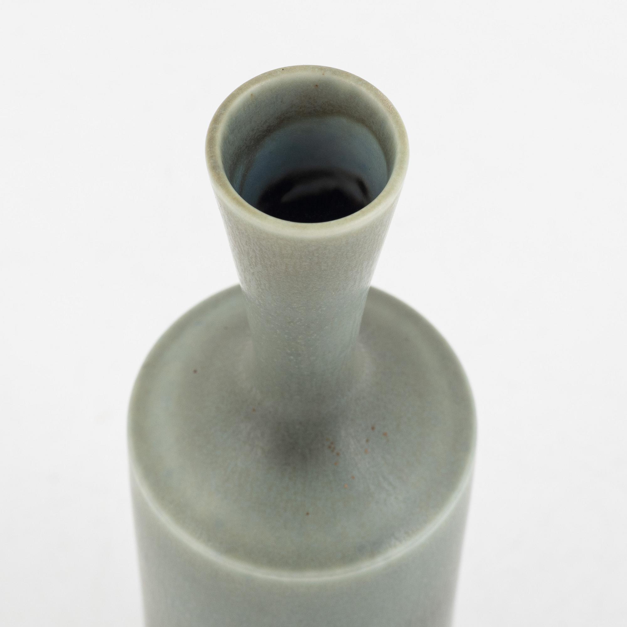 Berndt Friberg, a vase, Gustavsbergs studio 1963.