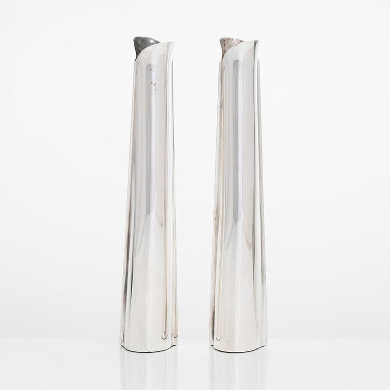 Tapio Wirkkala, Two sterling silver vases, 'TW 36', Kultakeskus Hämeenlinna, 1959.
