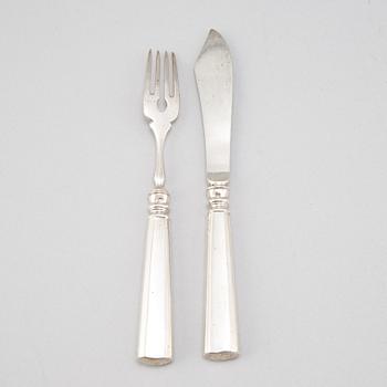 A set of twelve Hungarian early 20th century silver 800/1000 fish-cutlery.