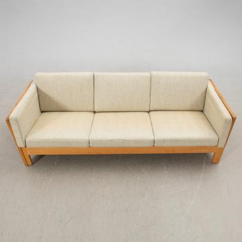 Børge Mogensen, sofa, model 2345, for Fredericia Stolefabrik, Denmark.