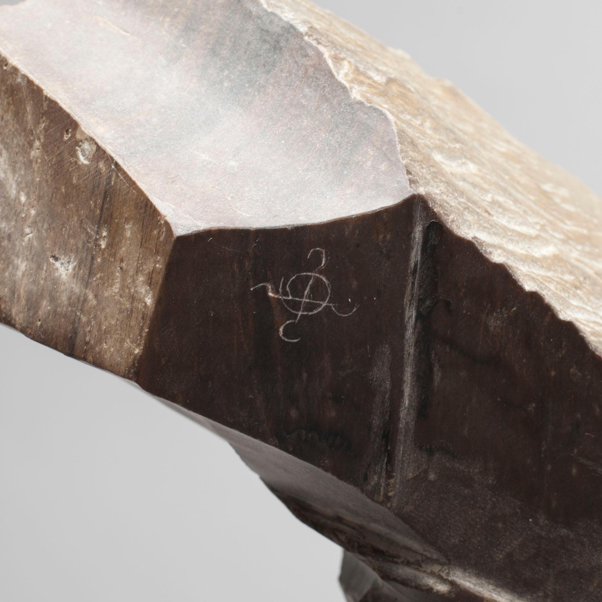 OKÄND KONSTNÄR, skulptur, täljsten, monogramsignerad, Sovjetunionen, 1900-talets andra hälft.