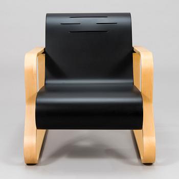 ALVAR AALTO, A 1980's armchair  "41 Paimio" for Artek.