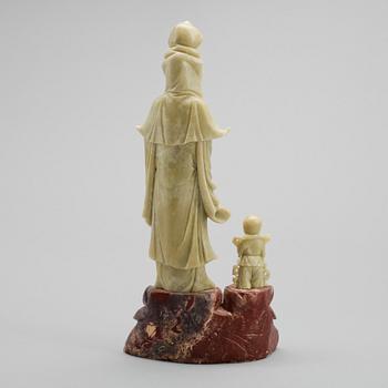 FIGURIN, soapstone, Kina, 1900-tal.