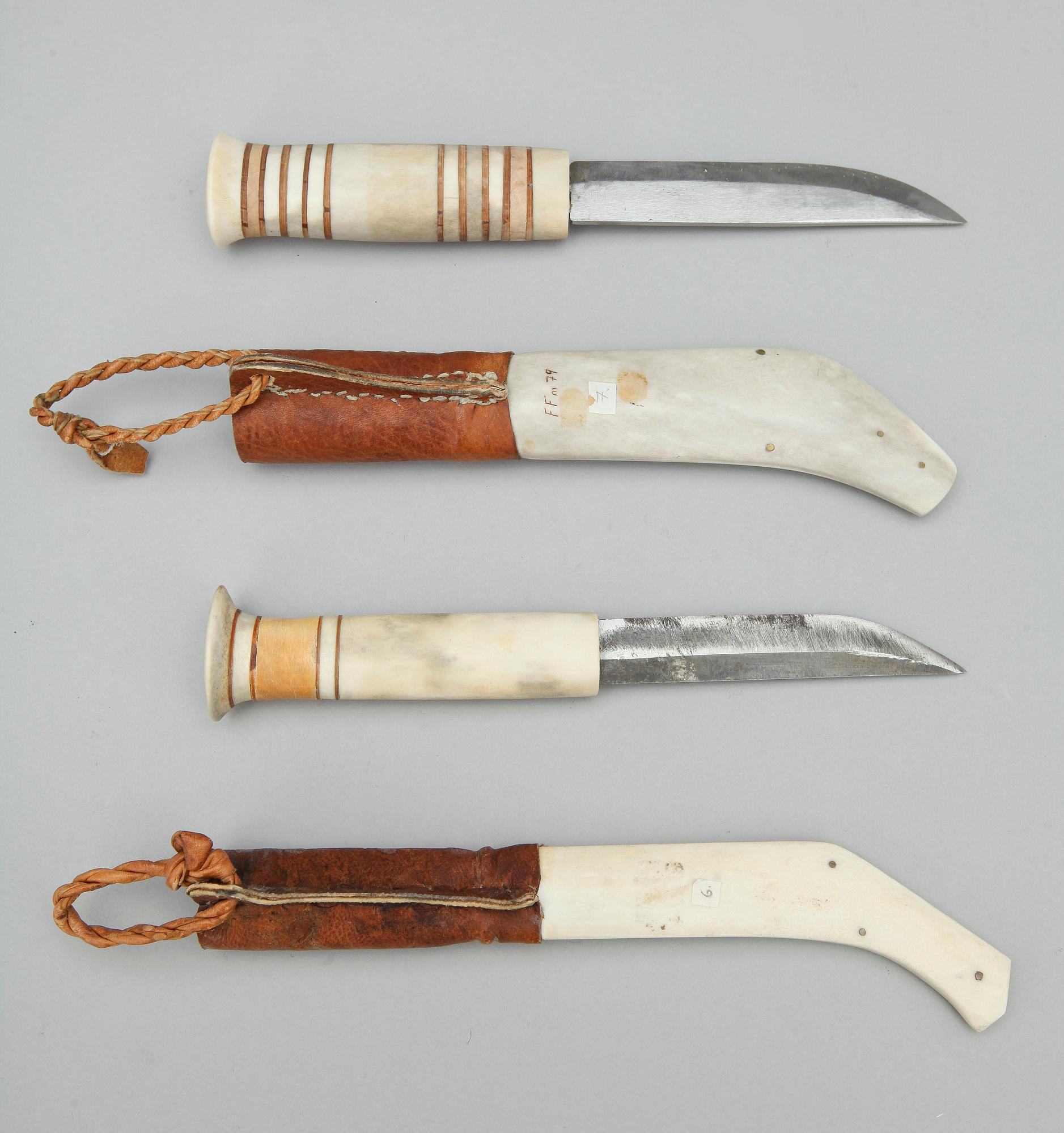 SAMEKNIVAR, 2 st, Erik Tuolja Porjus samt Folke Fjellström, Järpen.