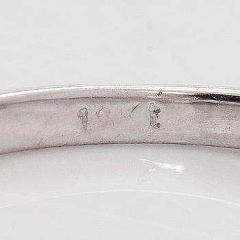Sormus, solitaire, briljanttihiottu timantti 2,03 ct, 18K valkokulta.