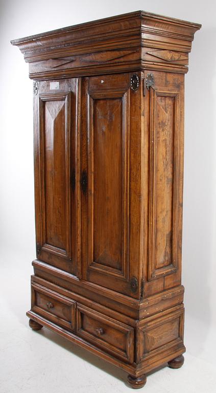 SKÅP. Barockstil, 1800/1900-tal. Nordeuropa.