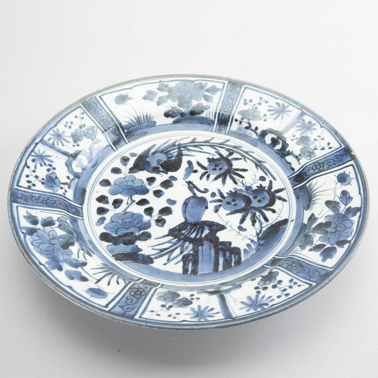 A Japanese porcelain 18th century plate.