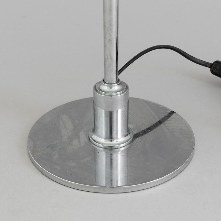 POUL HENNINGSEN, a "PH 2/1 table lamp for Louis Poulsen.
