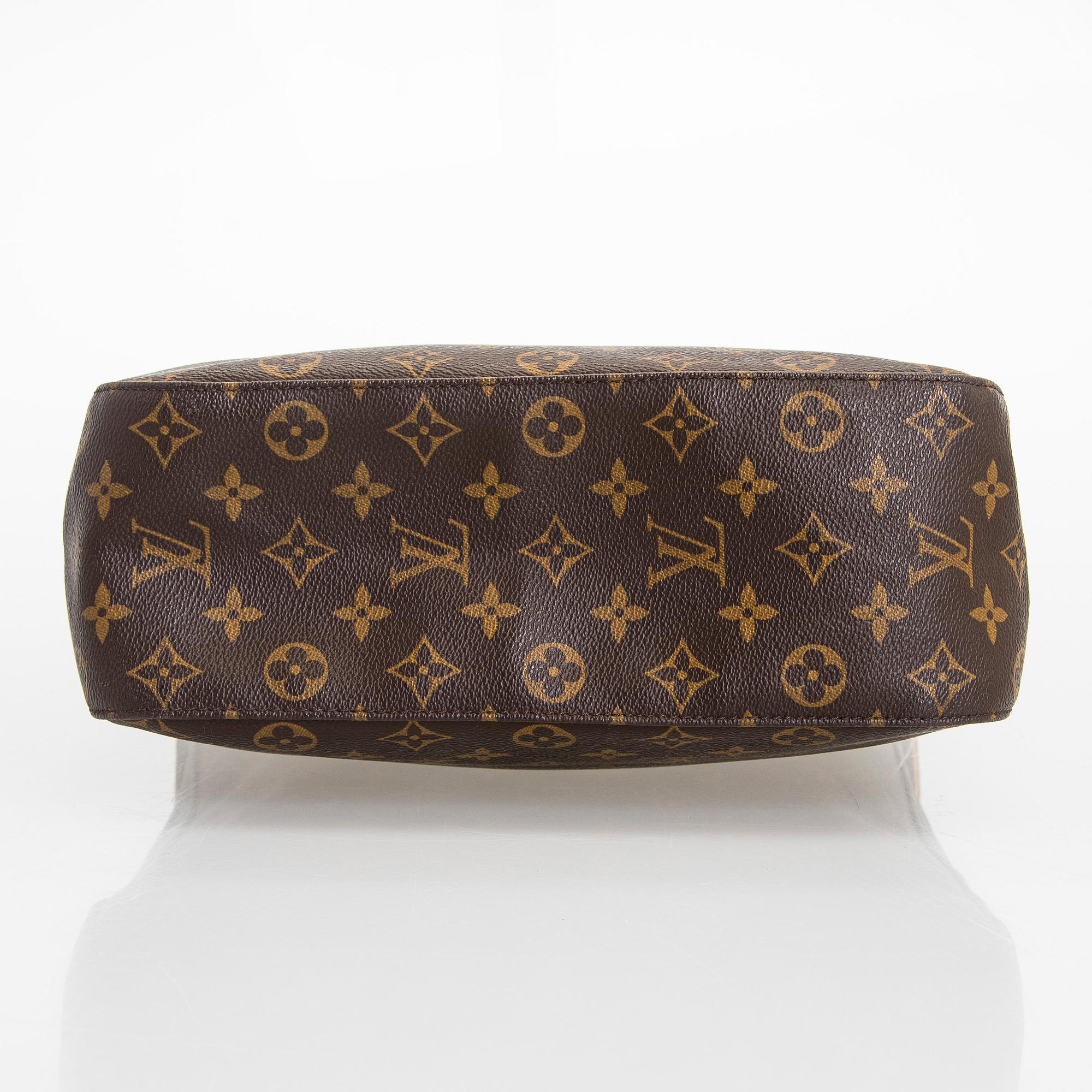 Louis Vuitton, a Monogram Canvas 'Looping GM' bag.