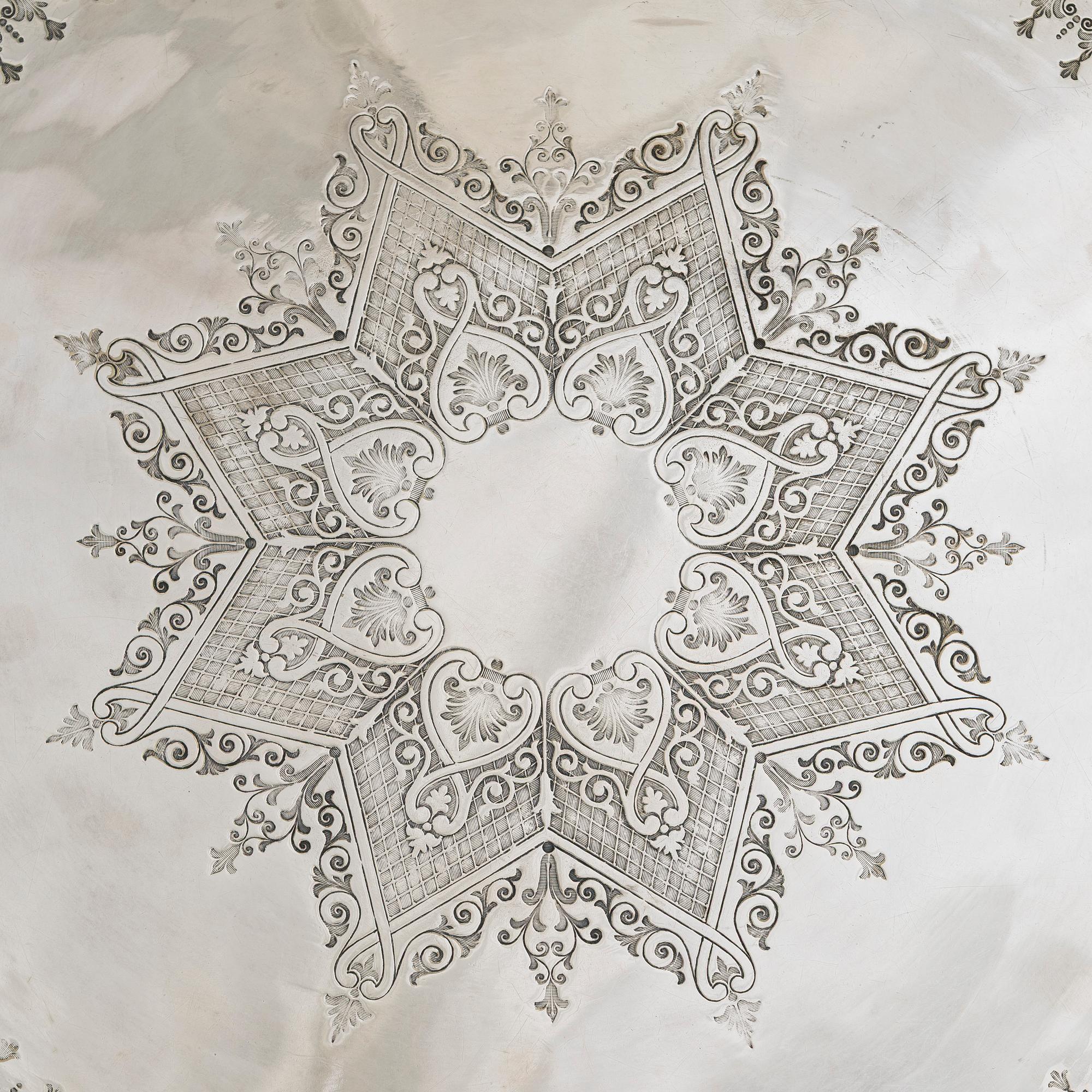 Tarjotin, hopeoitu, Thomas Woolley, Birmingham, Englanti n. 1900.