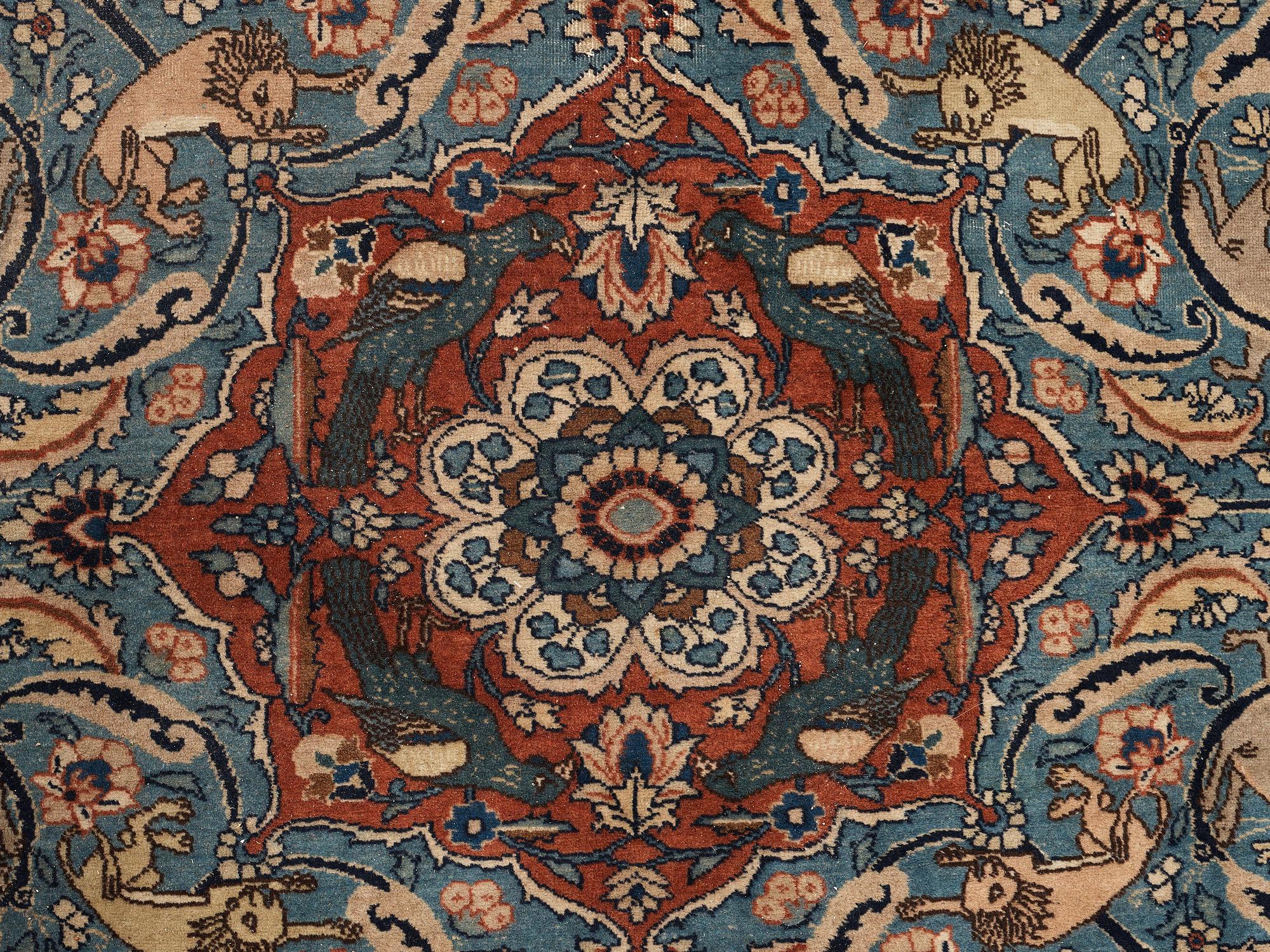 MATTO, semi-antique Tabriz figural, ca 400 x 298,5 cm.