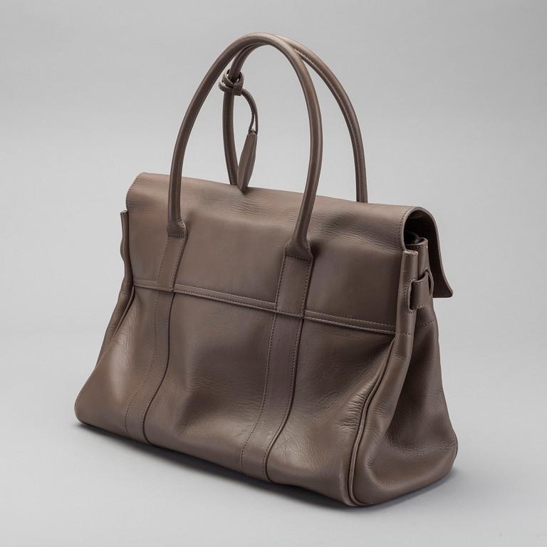 A "HERITAGE BAYSWATER" MULBERRY BAG.