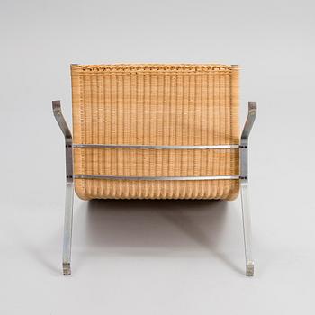 LOUNGE CHAIR BY POUL KJAERHOLM, "PK22", Fritz Hansen, Denmark 1988.