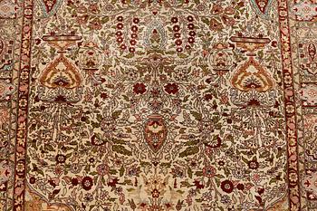 Matta Old silke Hereke, ca 152 x 110 cm.