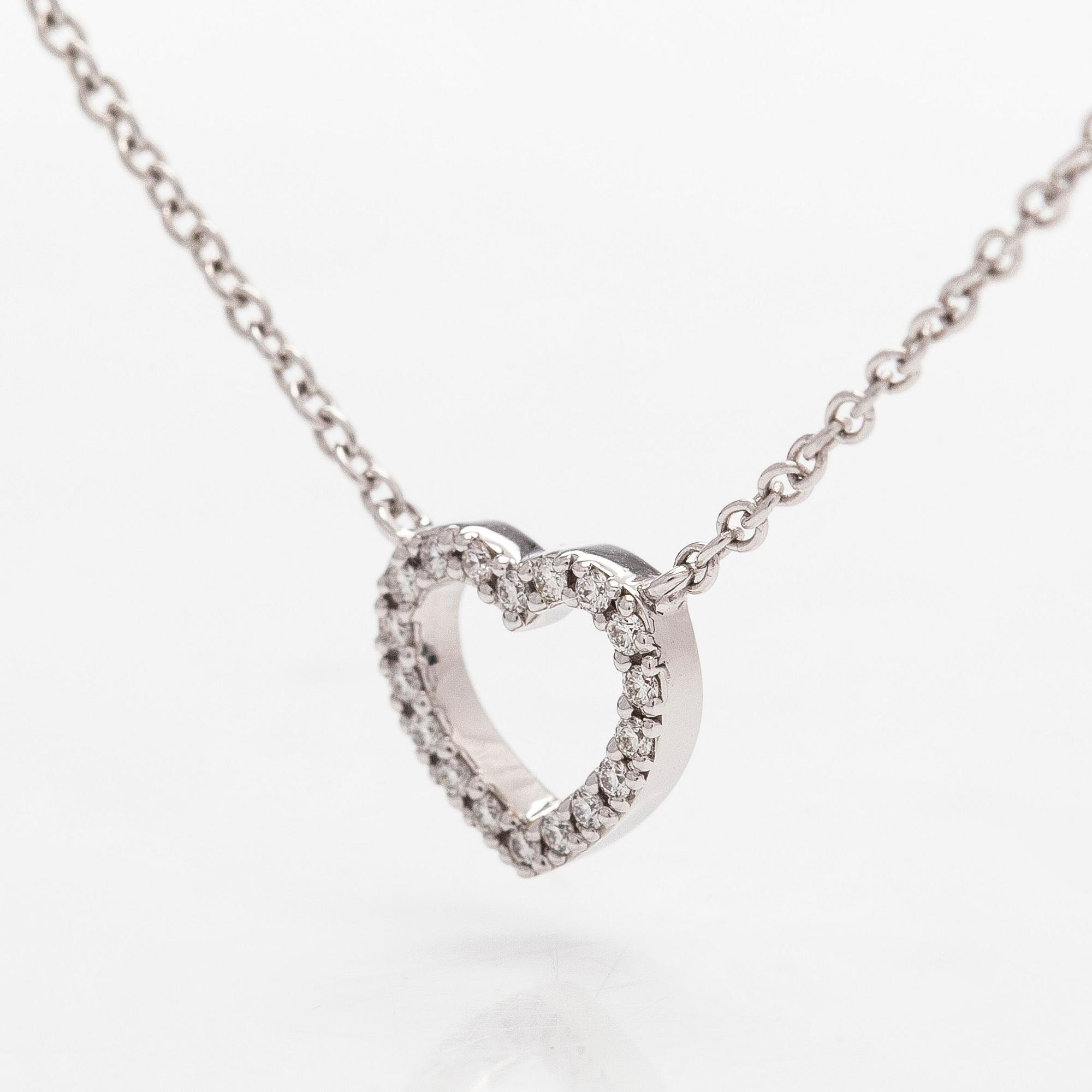 Tiffany & Co, halsband, "Metro Heart", 18K vitguld och diamanter.