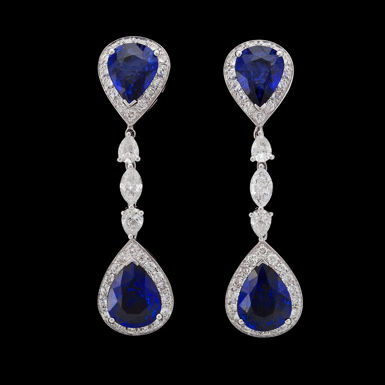 A pair of blue sapphire, tot. 7.55 cts, and diamond earrings, tot. 3.28 cts.