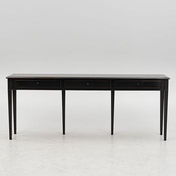 Sideboard, modern manufacture.