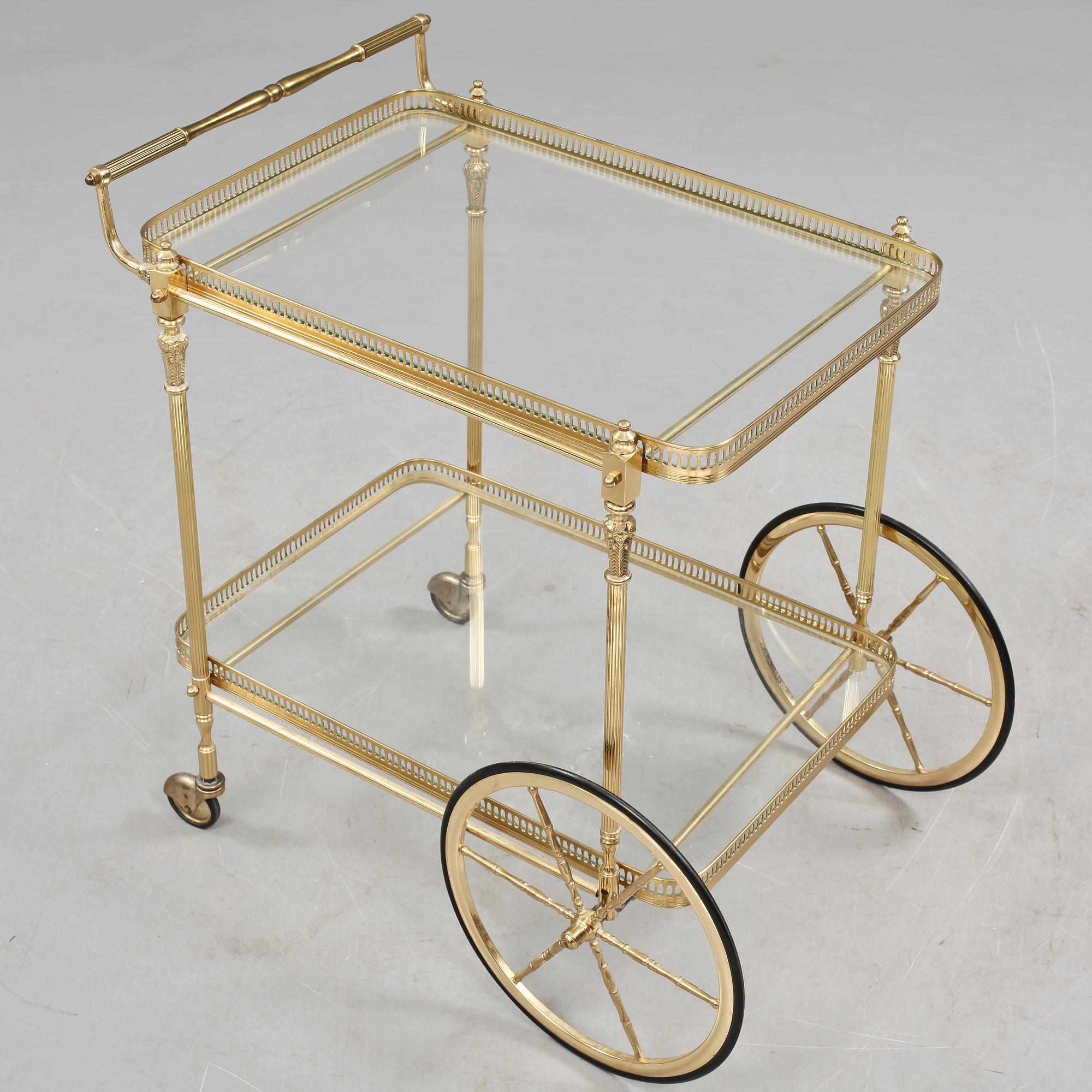 SERVERINGSVAGN, 1900-tal.