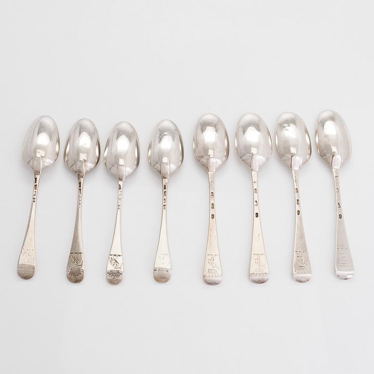Matskedar, 8 st, sterlingsilver, Dublin 1767 och London 1761.