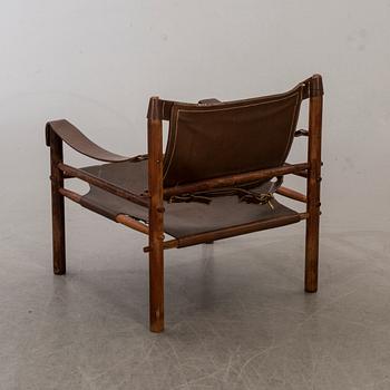 An 1969/70:s Arne Norell "Sirocco" Safari chair.
