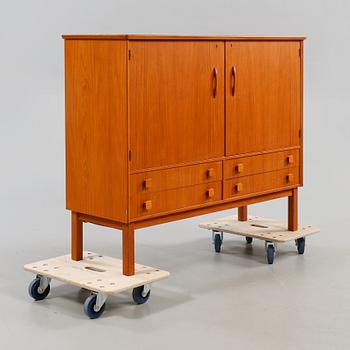 SIDEBOARD, 1900-talets tredje kvartal.