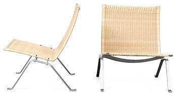 962. A pair of Poul Kjaerholm "PK-22" easy chairs,  Fritz Hansen, Denmark 1987.