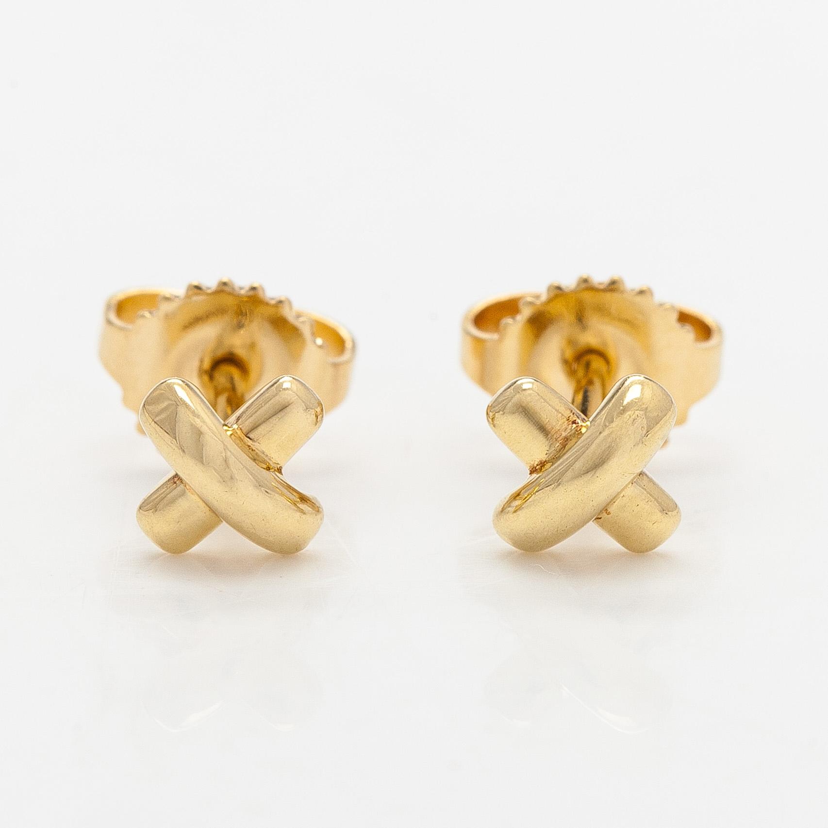 Tiffany & Co, korvakorut, "Cross Stitch", 18K kultaa.