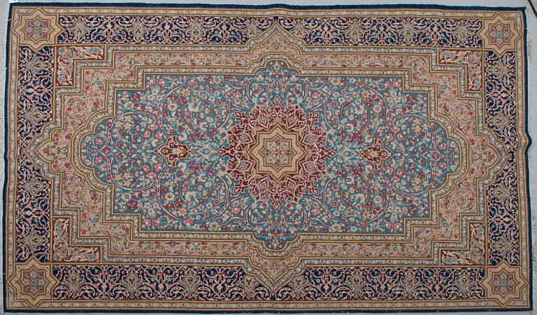 MATTA, persisk, 252 x 144 cm.
