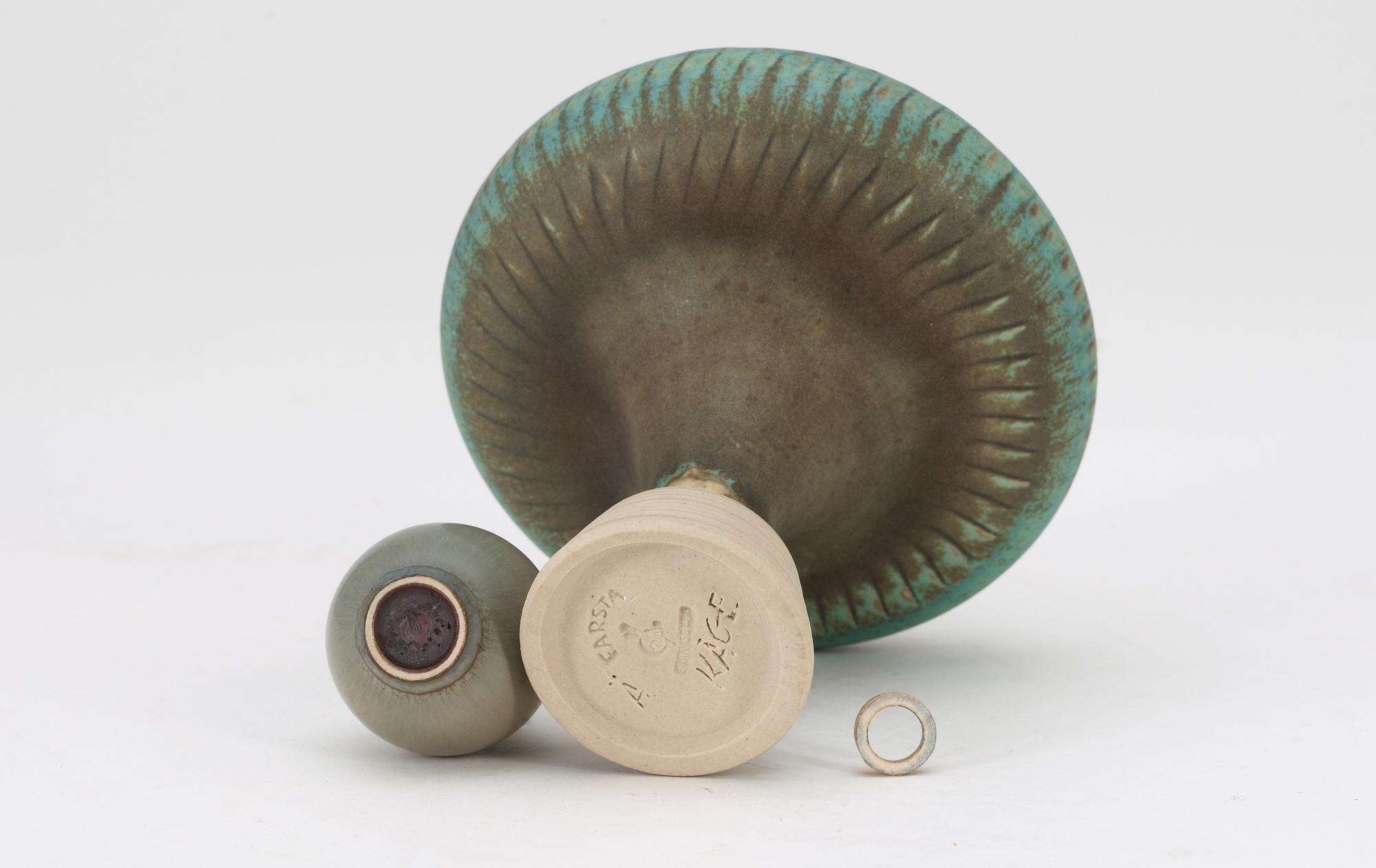 VASER 2 st, keramik, Berndt Friberg samt Wilhelm Kåge Gustavsberg.