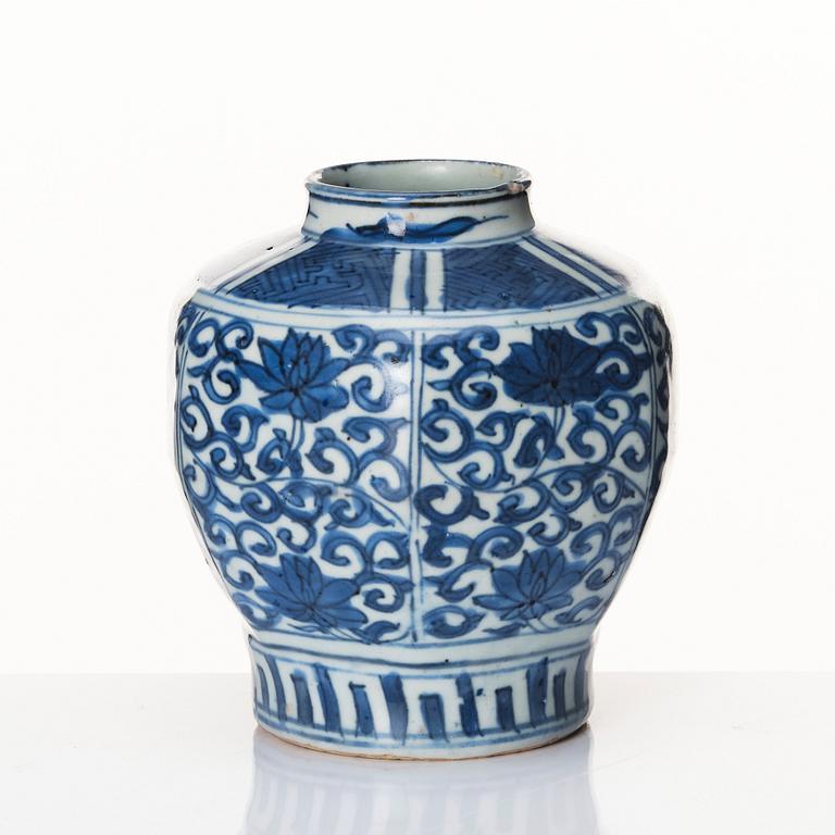 A blue and white jar, Ming dynasty (1368-1644).