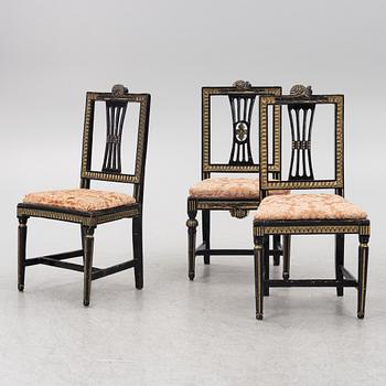 Stolar, 3 st snarlika, Lindome, sengustavianska, omkring år 1800.