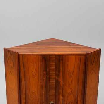 A 1960-70s cabinet.
