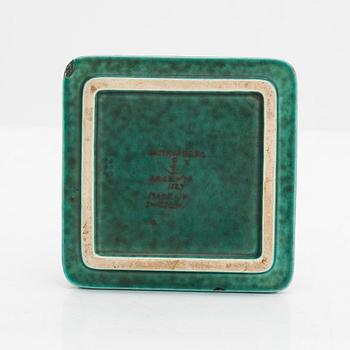 Wilhelm Kåge, skålar, 2 st, samt ask med lock, "Argenta", Gustavsberg.