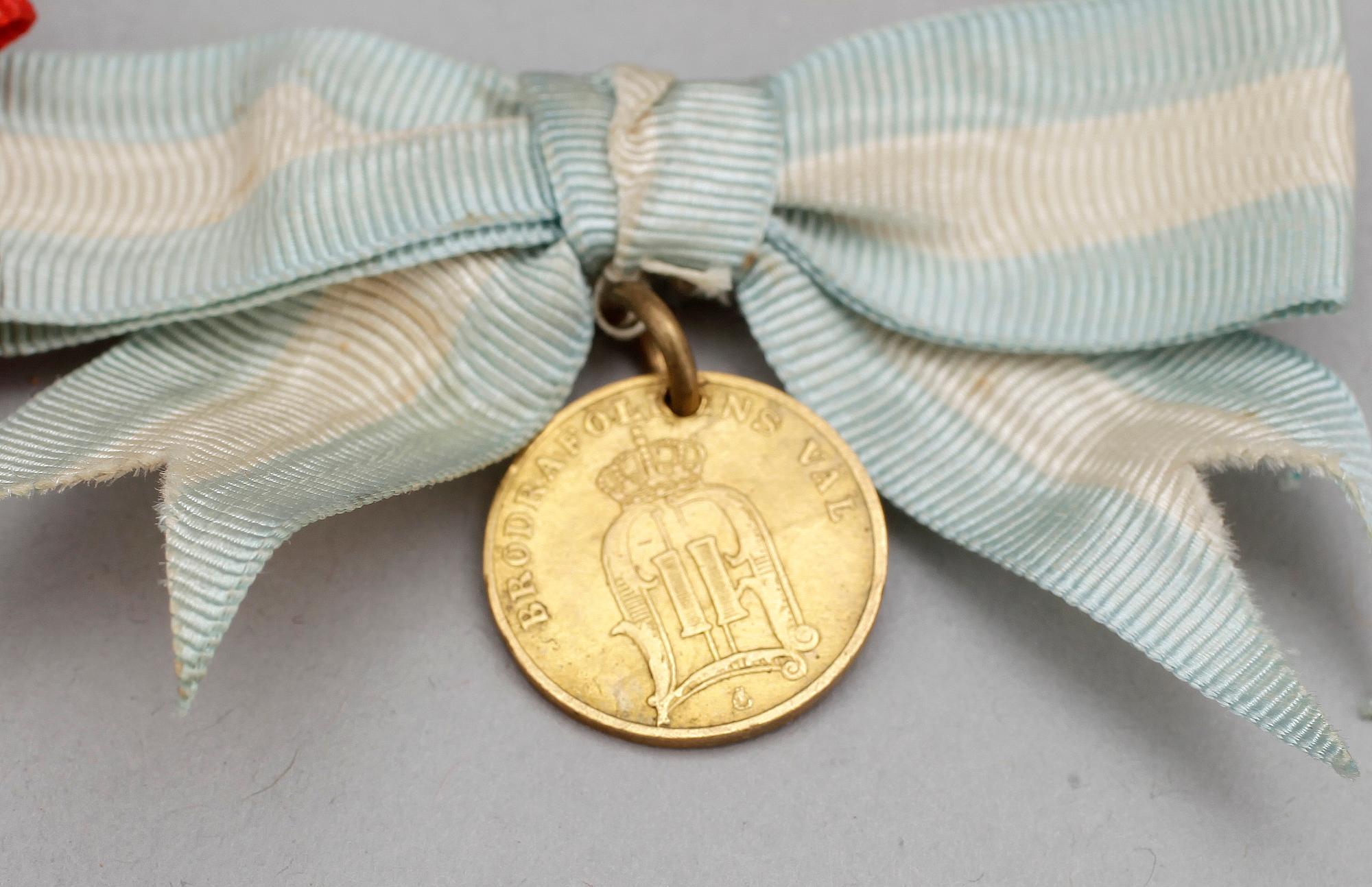 KUNGLIGA MINNESMÄRKEN, 6 st, möjligen från jaktparti, de flesta daterade Widtsköfle 30/12 1904.