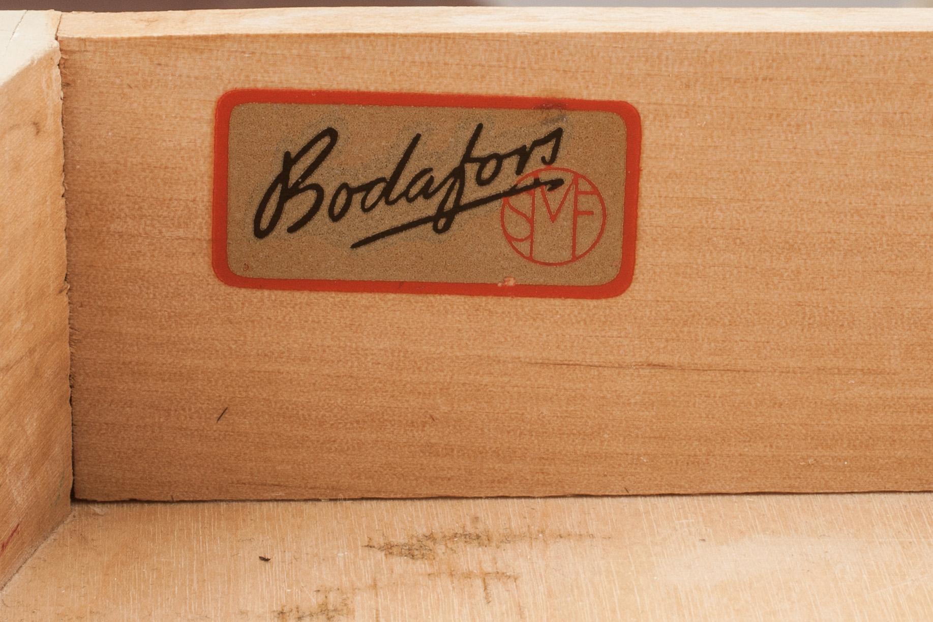 SÄNGBORD, ett par. Bodafors. 1900-tal.