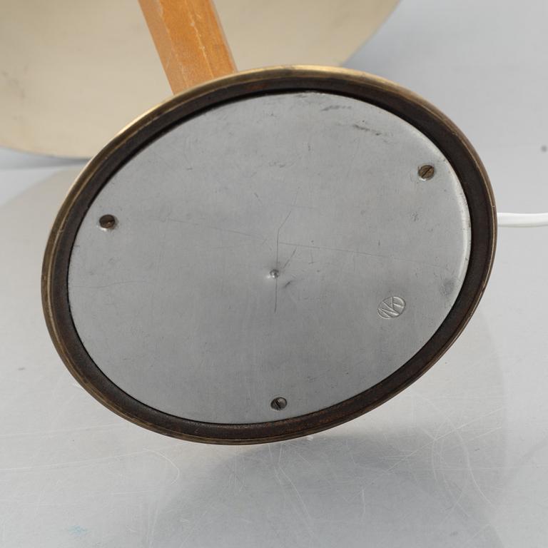 Bertil Brisborg, bordslampa, modell "33130", Nordiska Kompaniet, 1950-tal.