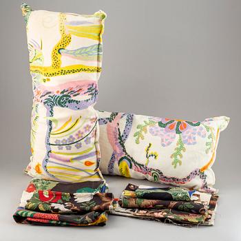 JOSEF FRANK, kuddar och diverse textil, Svenskt Tenn.