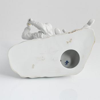 A porcelain figurine group, Fürstenberg, Germany, first half of the 20th century.