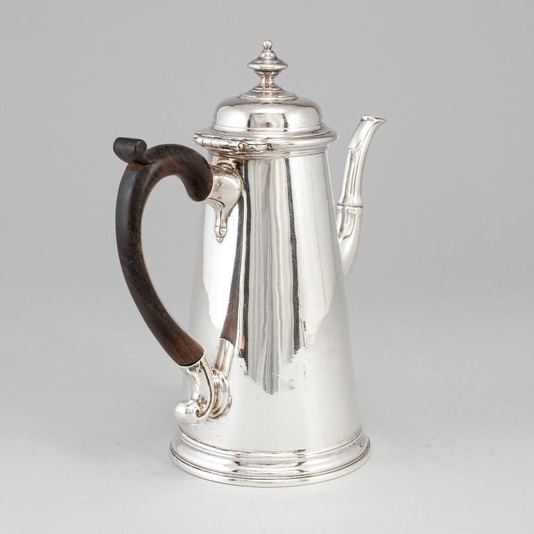 An English 18th century silver coffee-pot, mark of Edward Feline, London 1733.