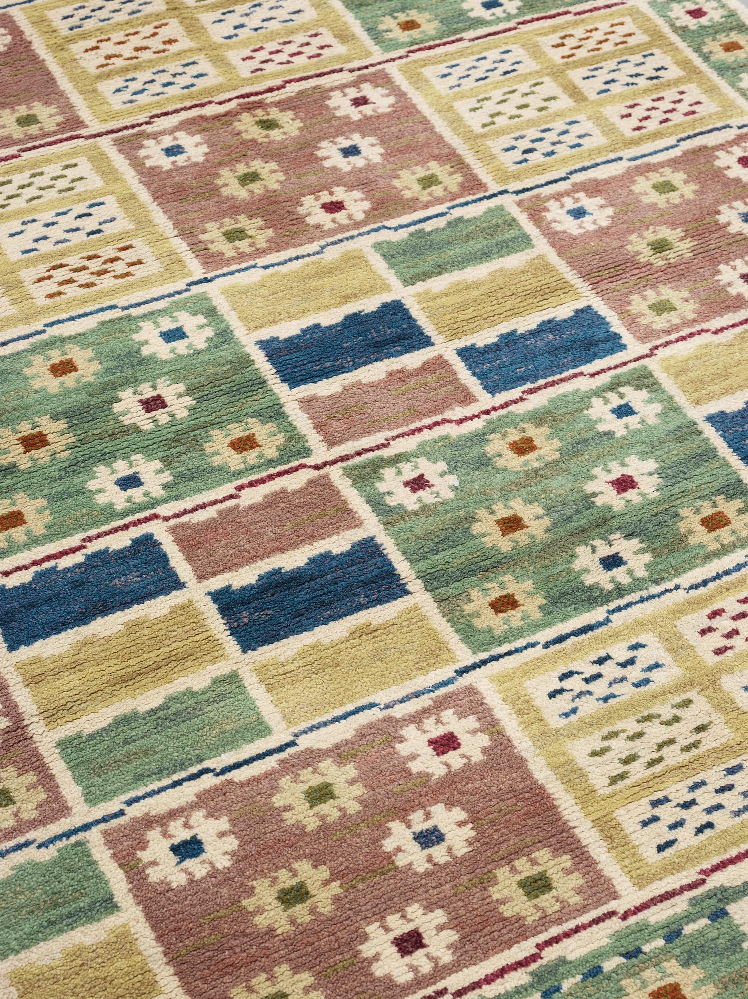 Märta Måås-Fjetterström, A CARPET. "Ängarna". Knotted pile. 197,5 x 155 cm. Signed AB MMF.