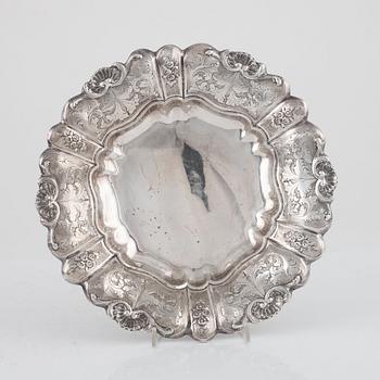 A silver bowl, Swedish import marks, 20th Century.