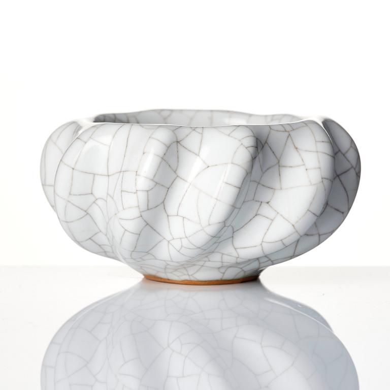 Axel Salto, a stoneware bowl, Royal Copenhagen, Denmark, model 20681.